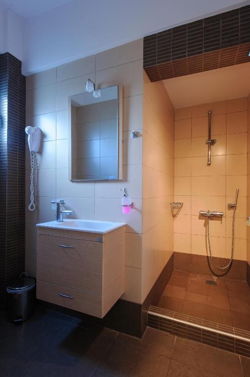Holiday Rooms Otziás 部屋 写真